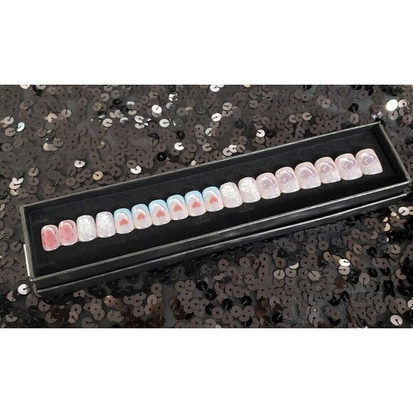 Brittney Press On Nail Set - Picture 2 of 2